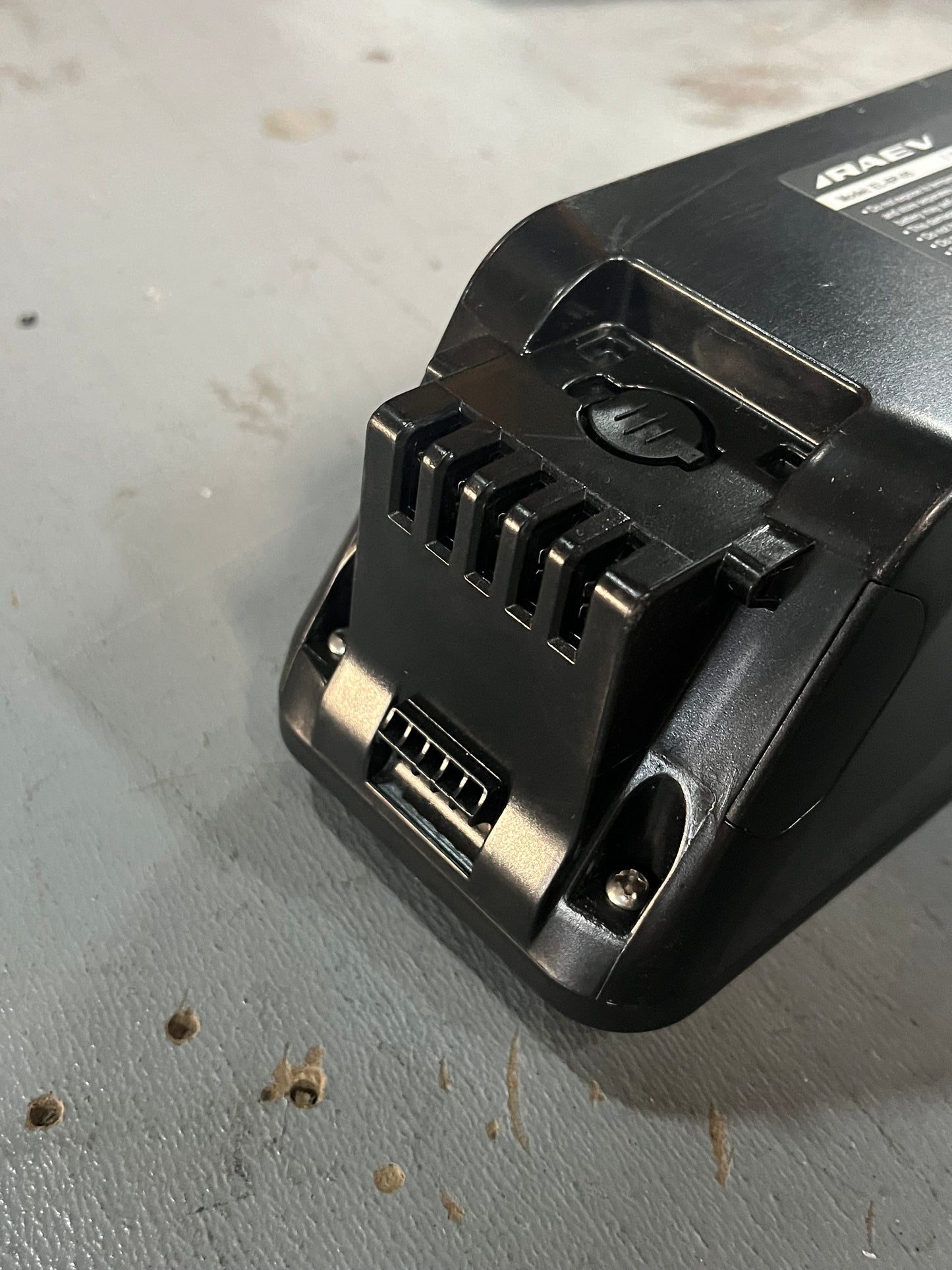 RAEV Bullet GT Battery for E Bike - 48V 8Ah
